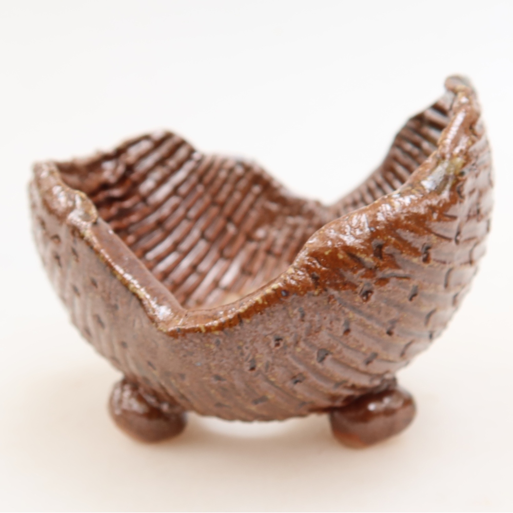 Keramikschale  9 x 8,5 x 7 cm, Farbe: braun