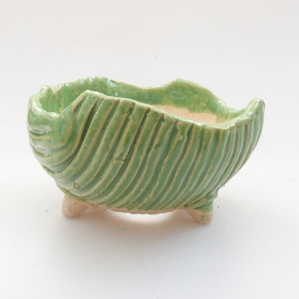 Keramikschale 7,5 x 7 x 4,5 cm, Farbe grün