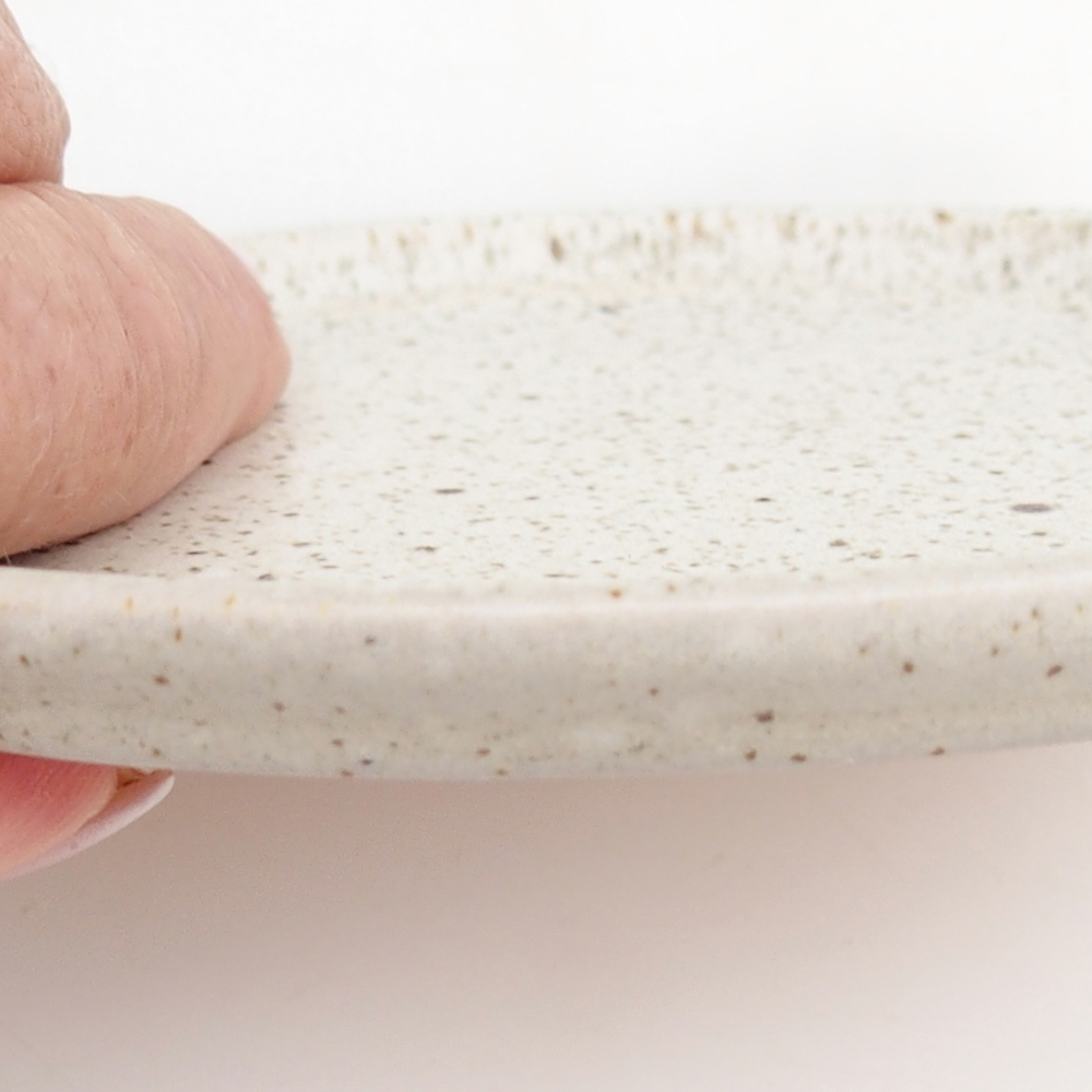 Keramische Untertasse H30 - 12,5 x 10,5 x 1 cm - beige