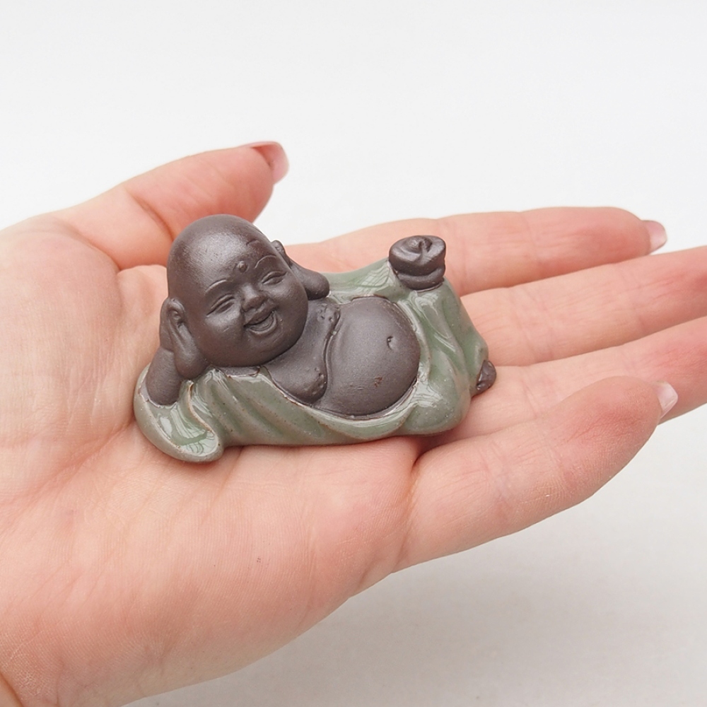 Ceramic figurine