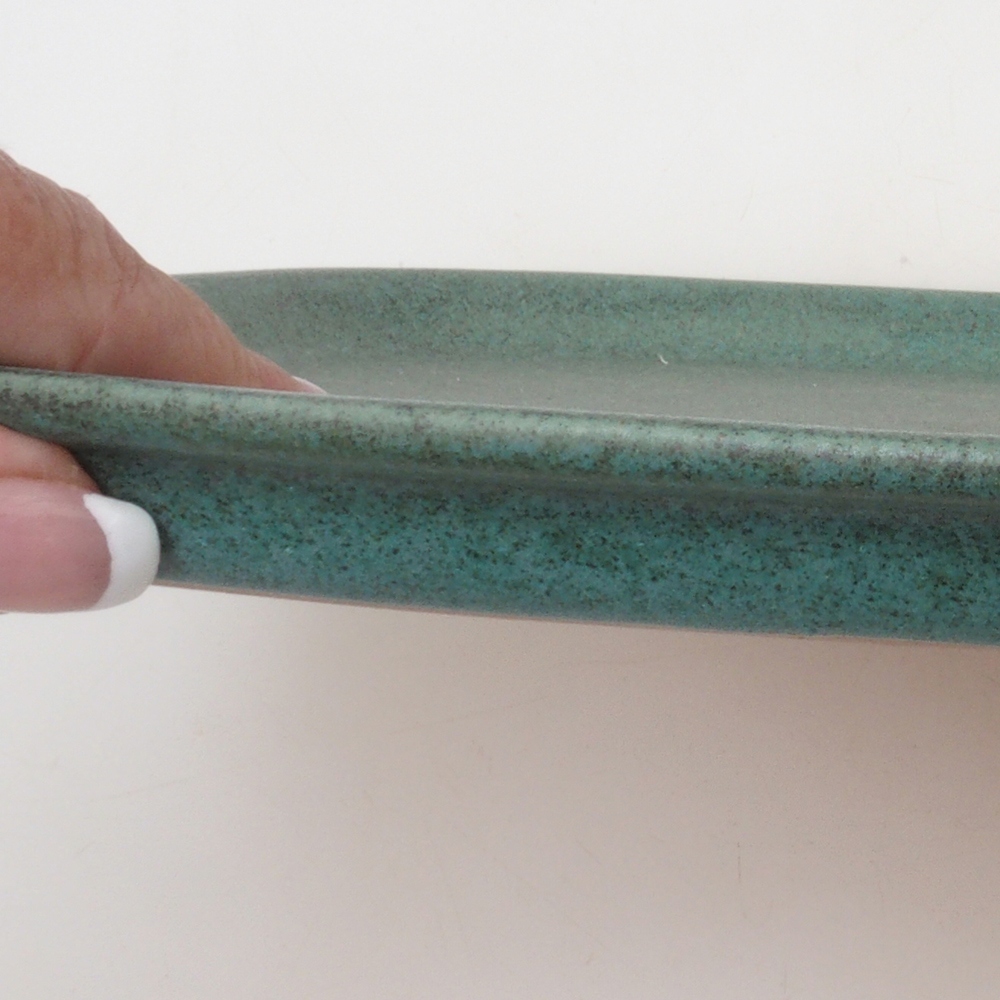 Keramikuntertasse H09 – 28,5 x 19,5 x 1,5 cm – grün