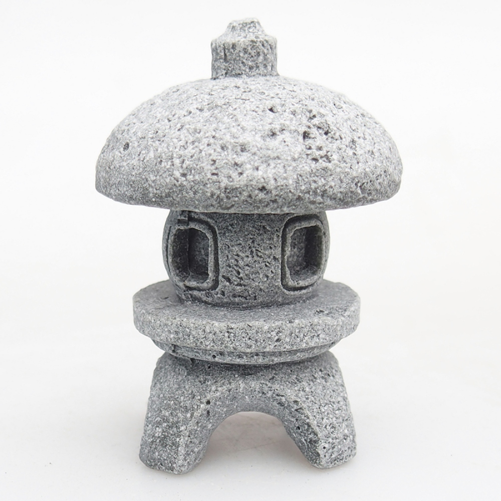 Ceramic figurine