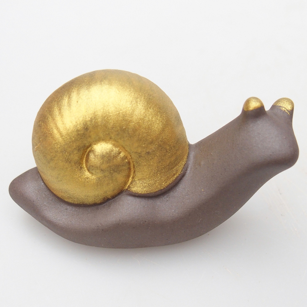 Ceramic figurine