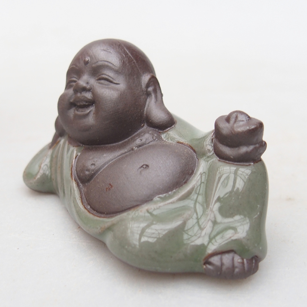 Ceramic figurine