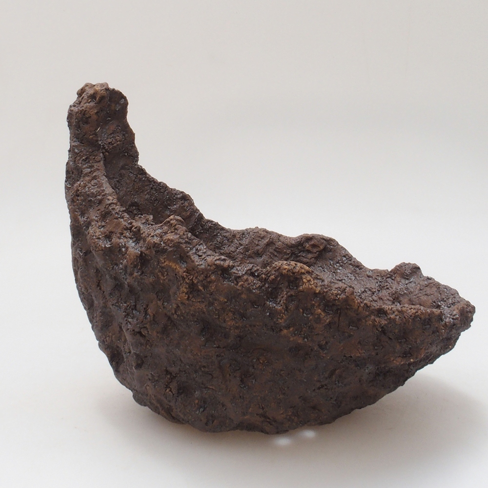 Keramikschale 18 x 17 x 17,5 cm, braun Farbe