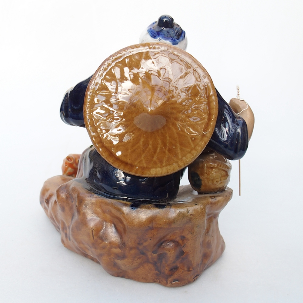 Ceramic figurine