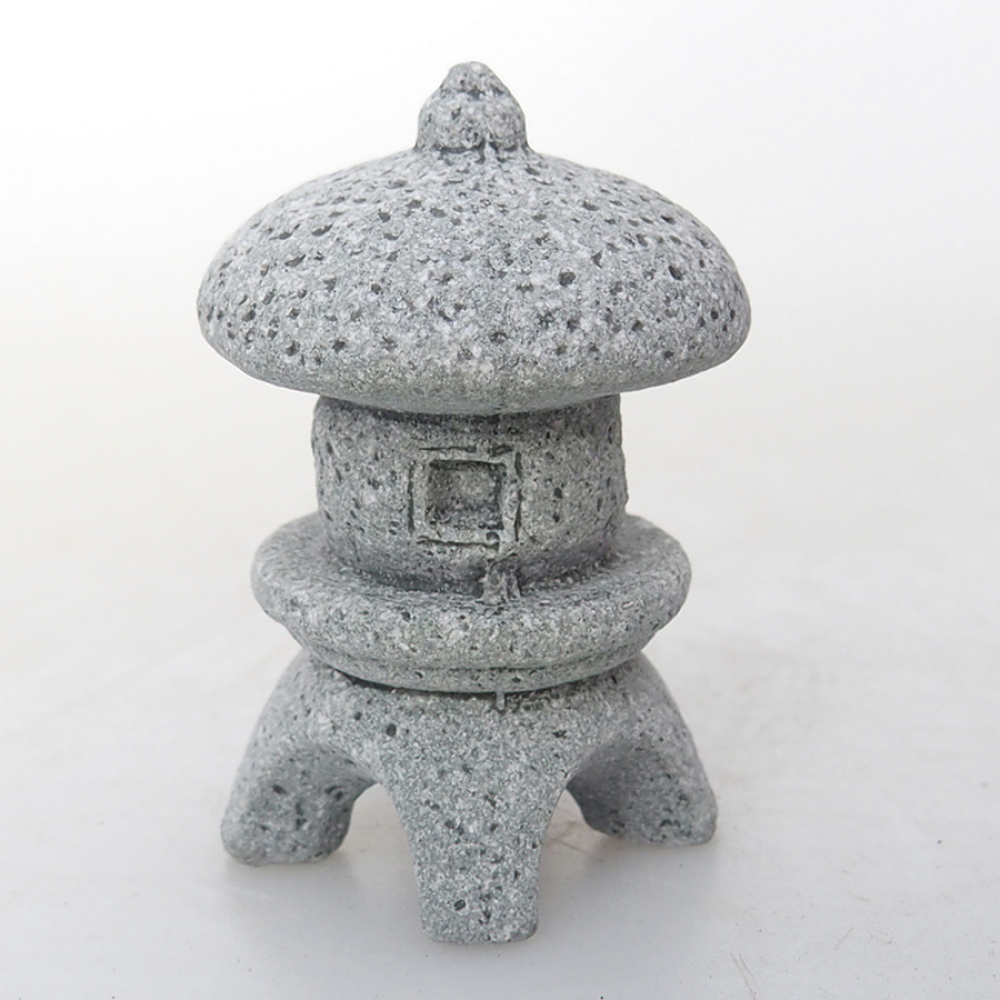 Ceramic figurine
