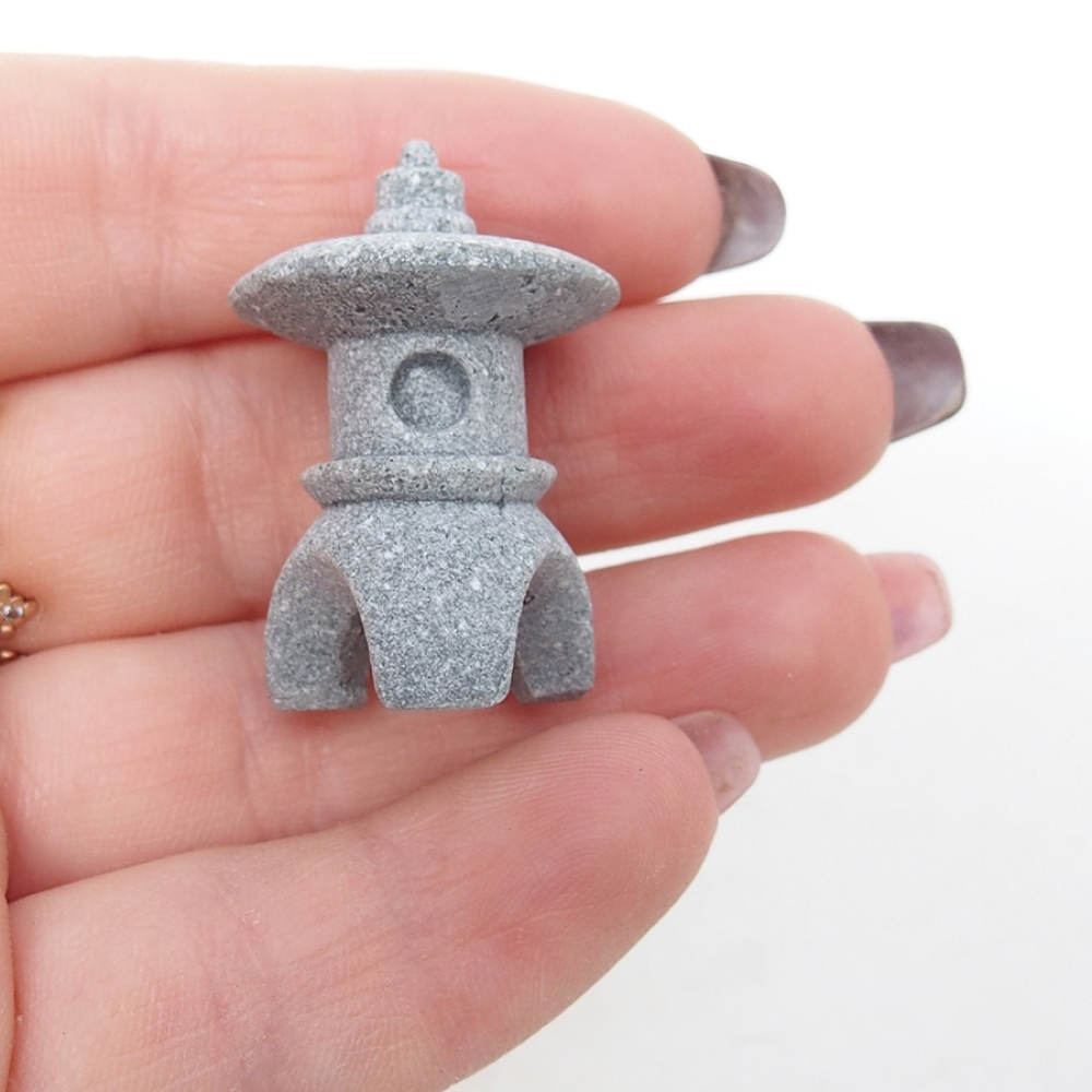Ceramic figurine