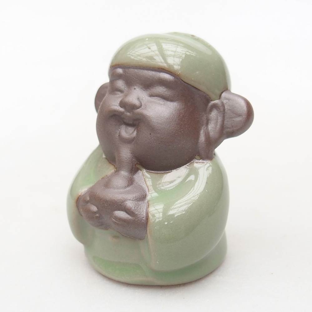 Ceramic figurine