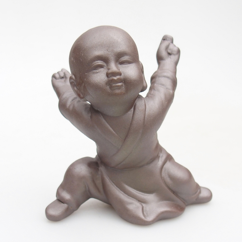 Ceramic figurine