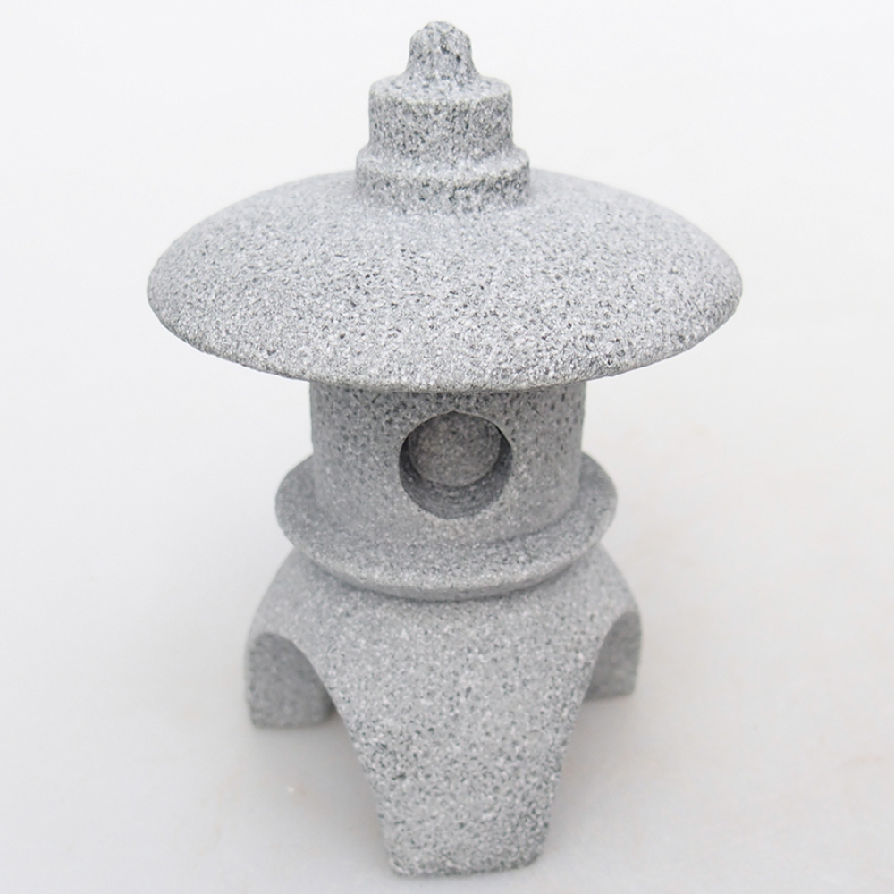 Ceramic figurine