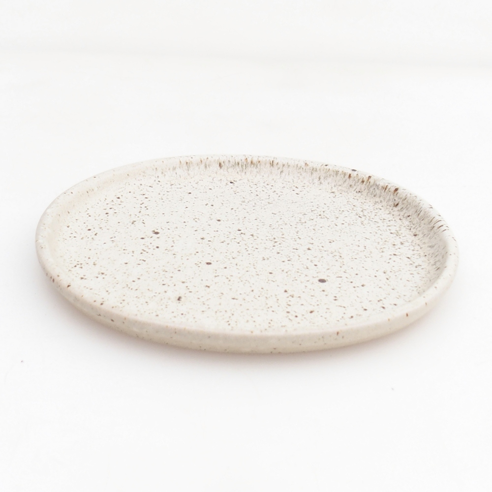 Keramische Untertasse H30 - 12,5 x 10,5 x 1 cm - beige