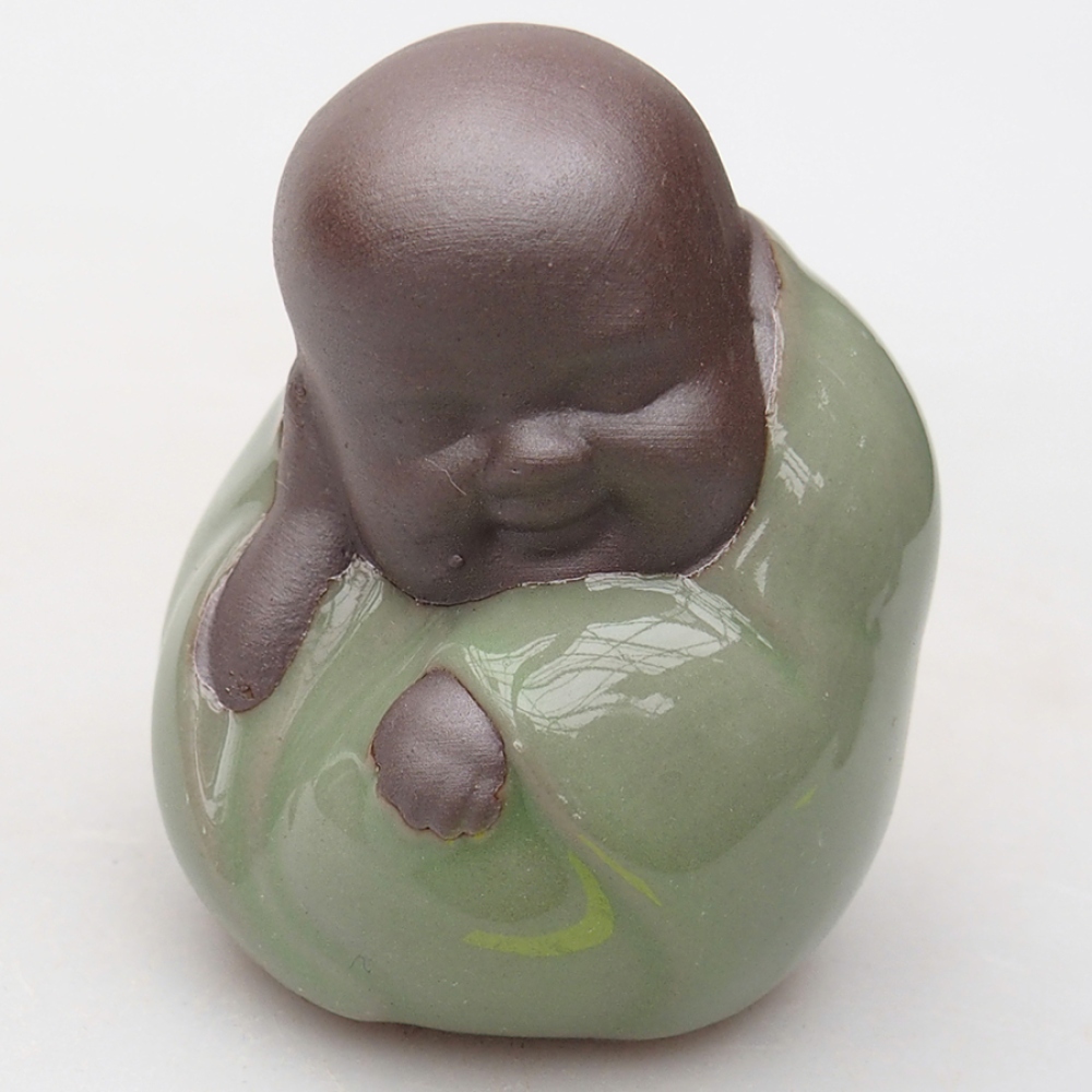 Ceramic figurine