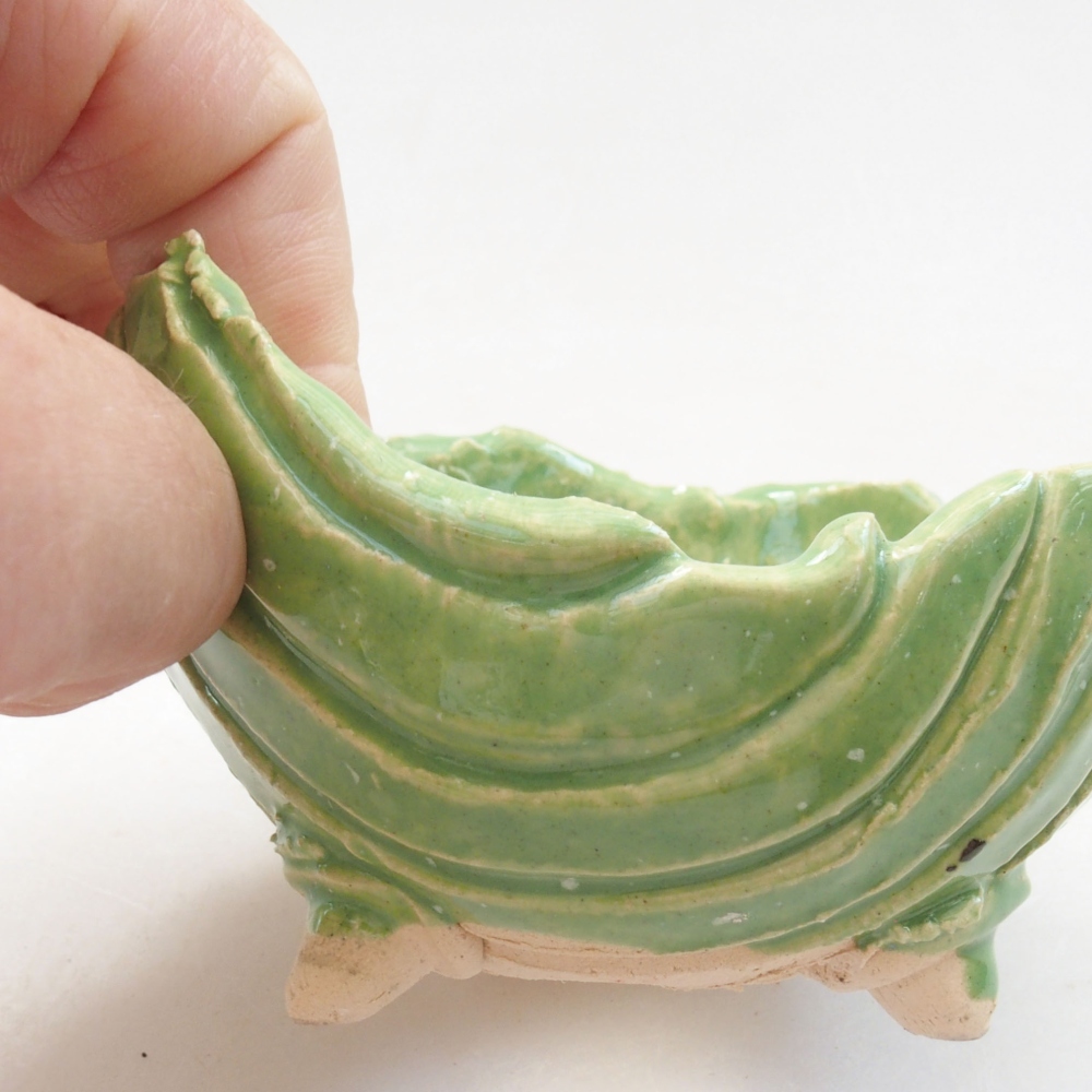 Keramikschale 7,5 x 7 x 5,5 cm, Farbe grün
