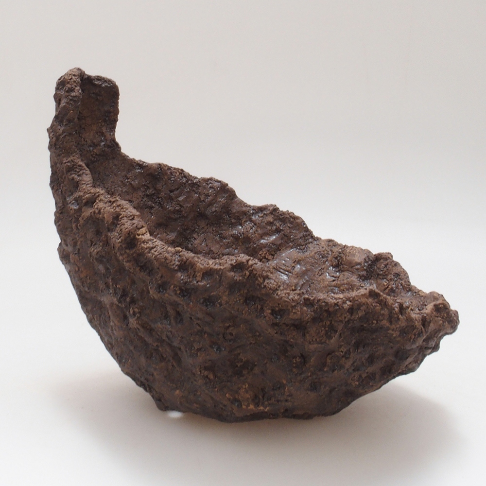 Keramikschale 17,5 x 16 x 17,5 cm, braun Farbe