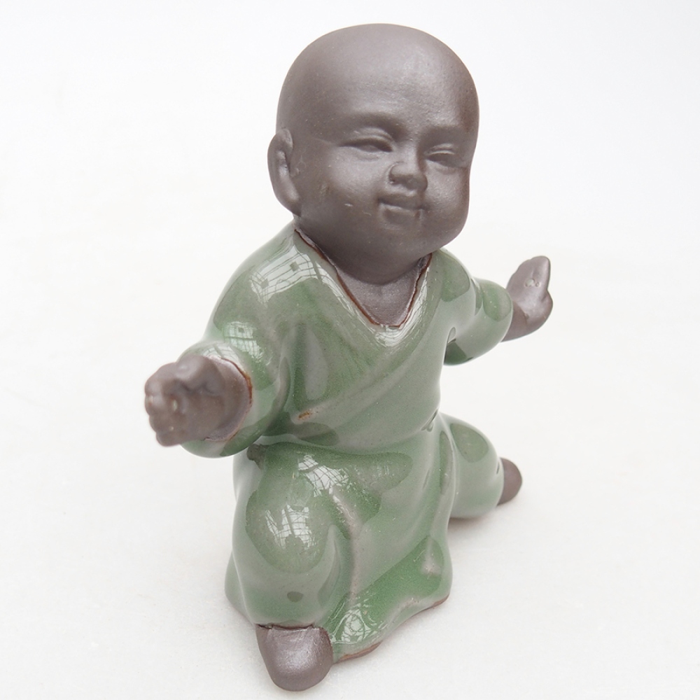 Ceramic figurine