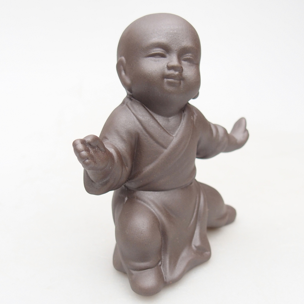 Ceramic figurine
