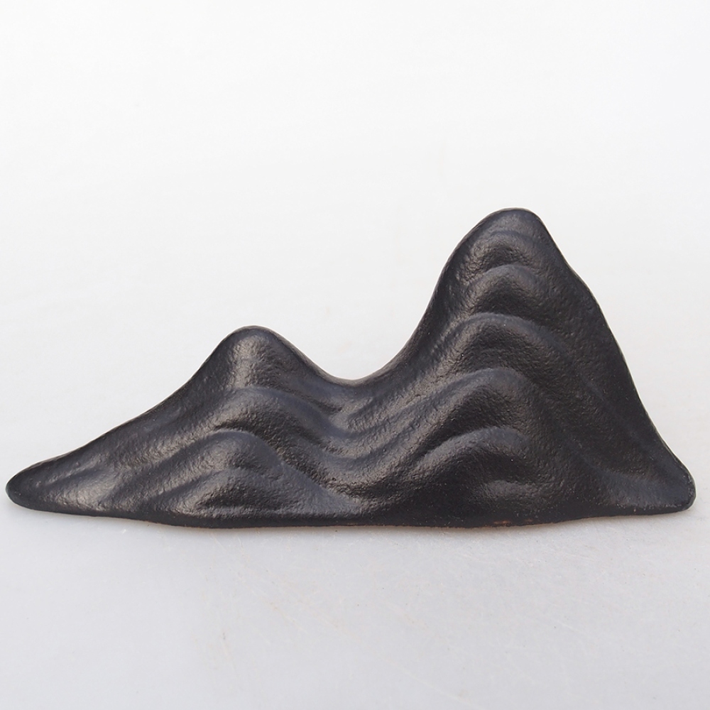 Ceramic figurine