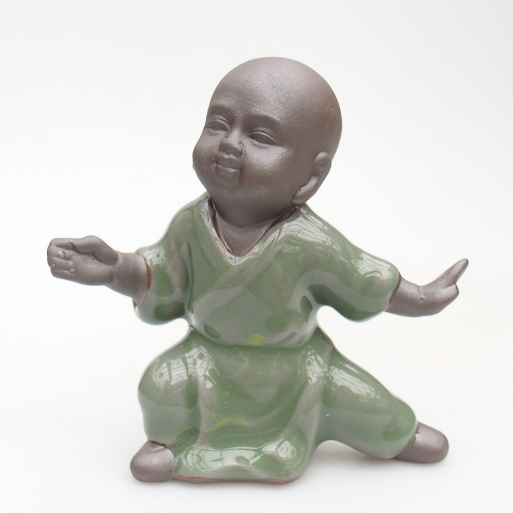 Ceramic figurine