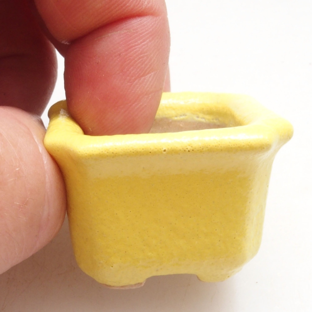 Keramik Bonsai Schale 3 x 3 x 2 cm, gelb