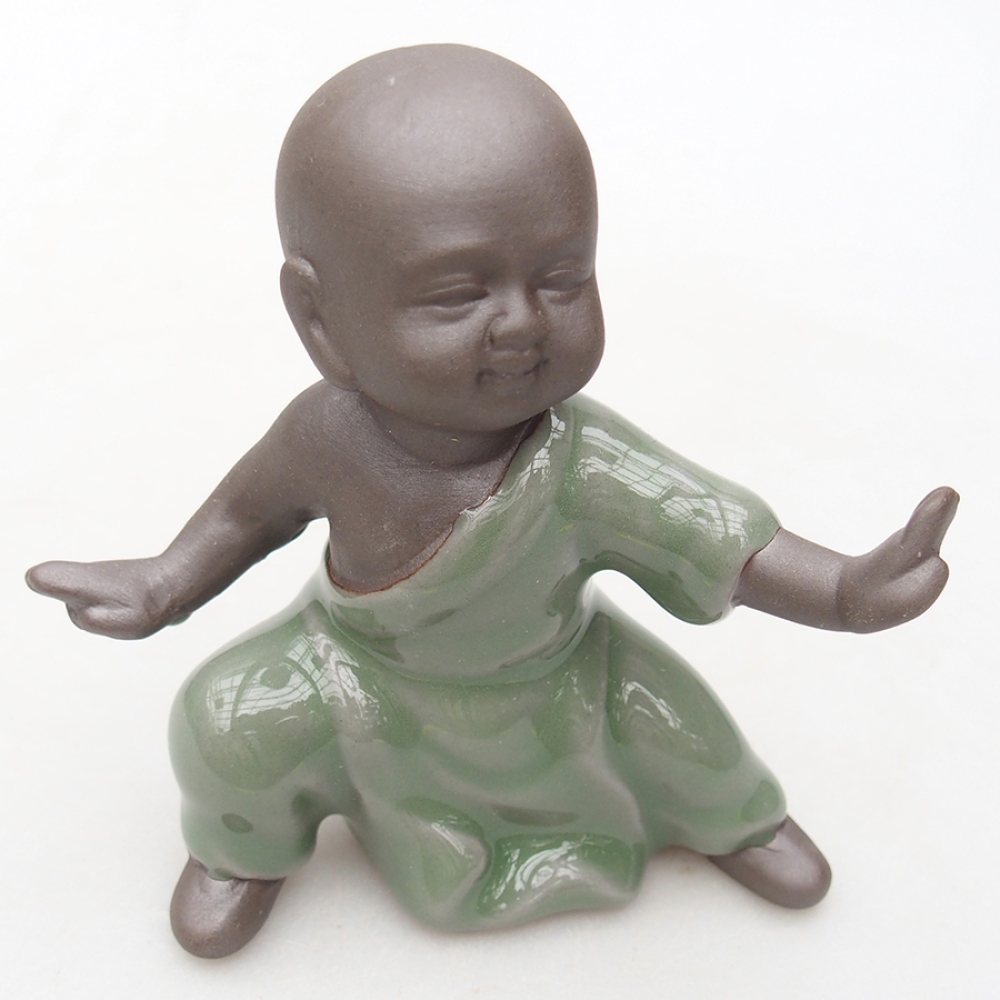 Ceramic figurine