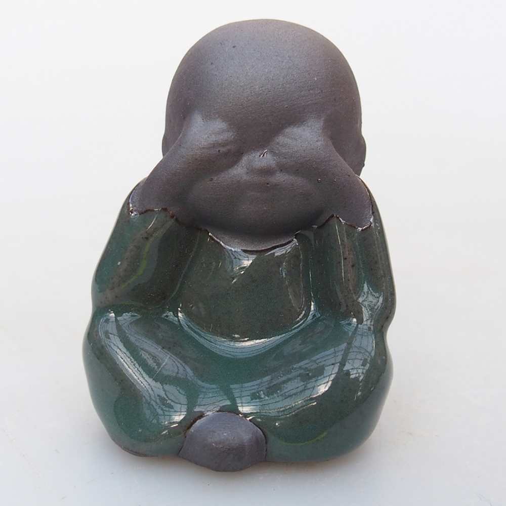 Ceramic figurine