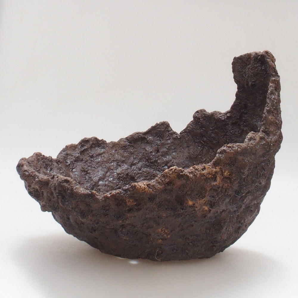 Keramikschale 24 x 21,5 x 22 cm, braun Farbe