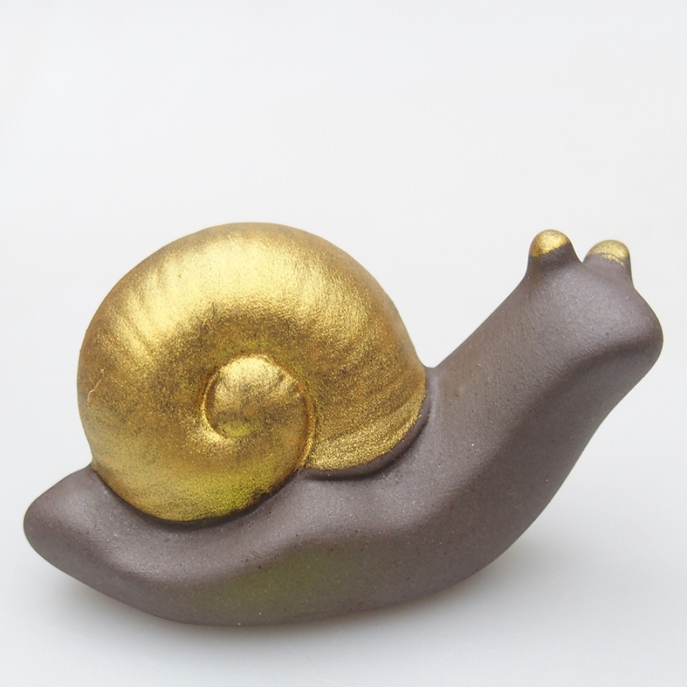Ceramic figurine