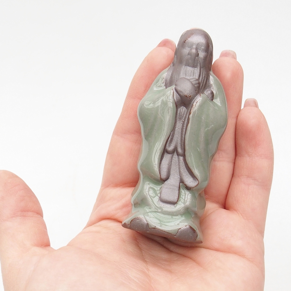 Ceramic figurine