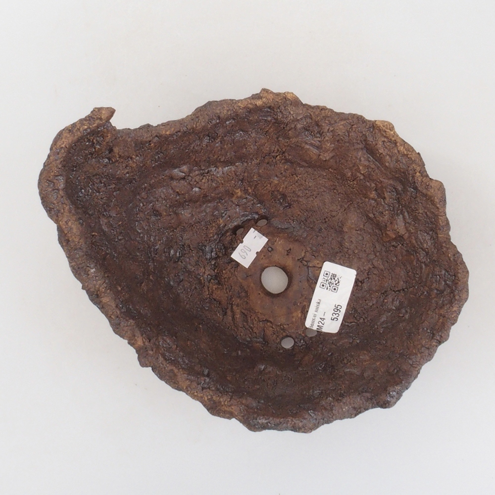Keramikschale 17,5 x 15 x 16 cm, braun Farbe