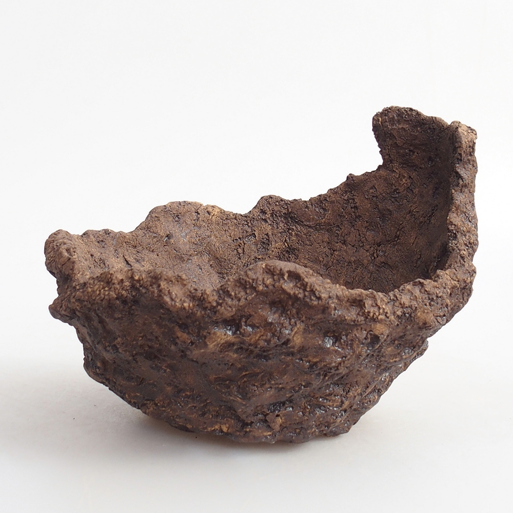 Keramikschale 14 x 13 x 12 cm , Farbe braun