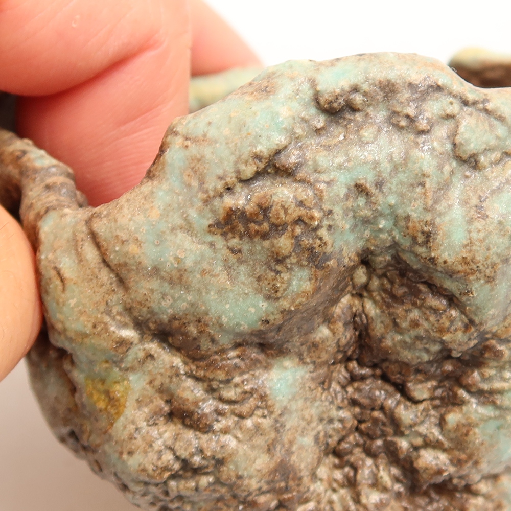 Keramische Muschel 7 x 6 x 6 cm , Farbe grün