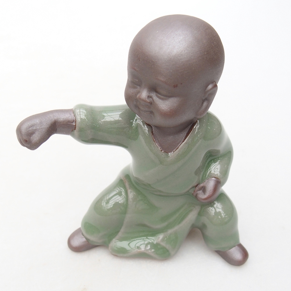 Ceramic figurine