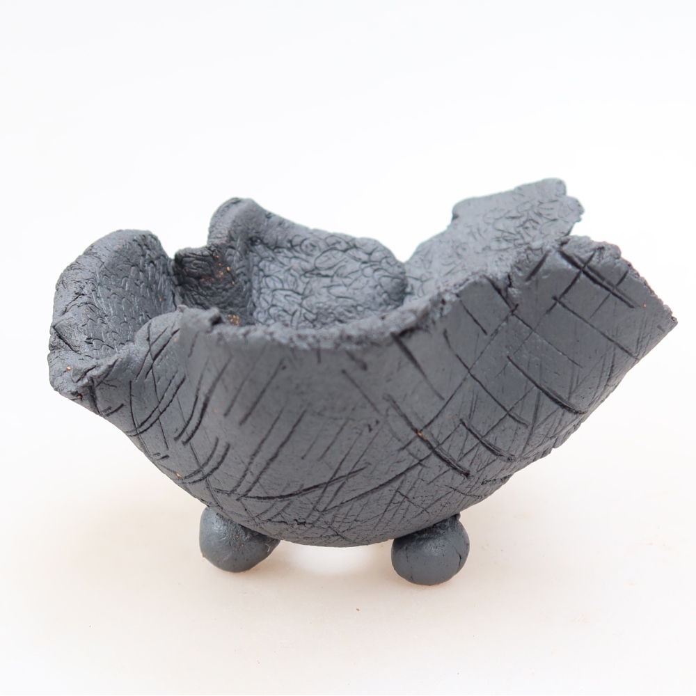 Keramikschale  12,5 x 11 x 7,5 cm, metallfarben