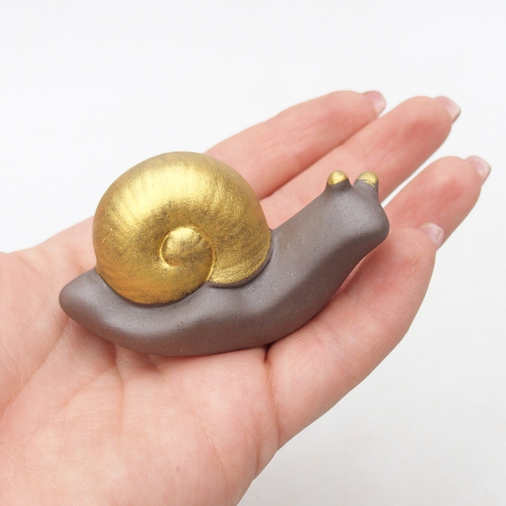 Ceramic figurine