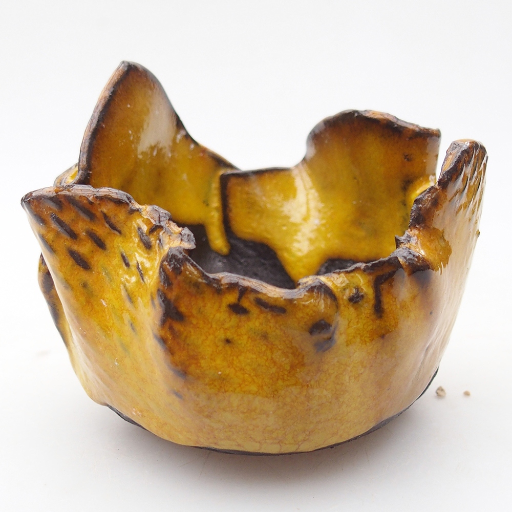 Keramische Schale 8,5 x 7,5 x 7 cm , Farbe gelb