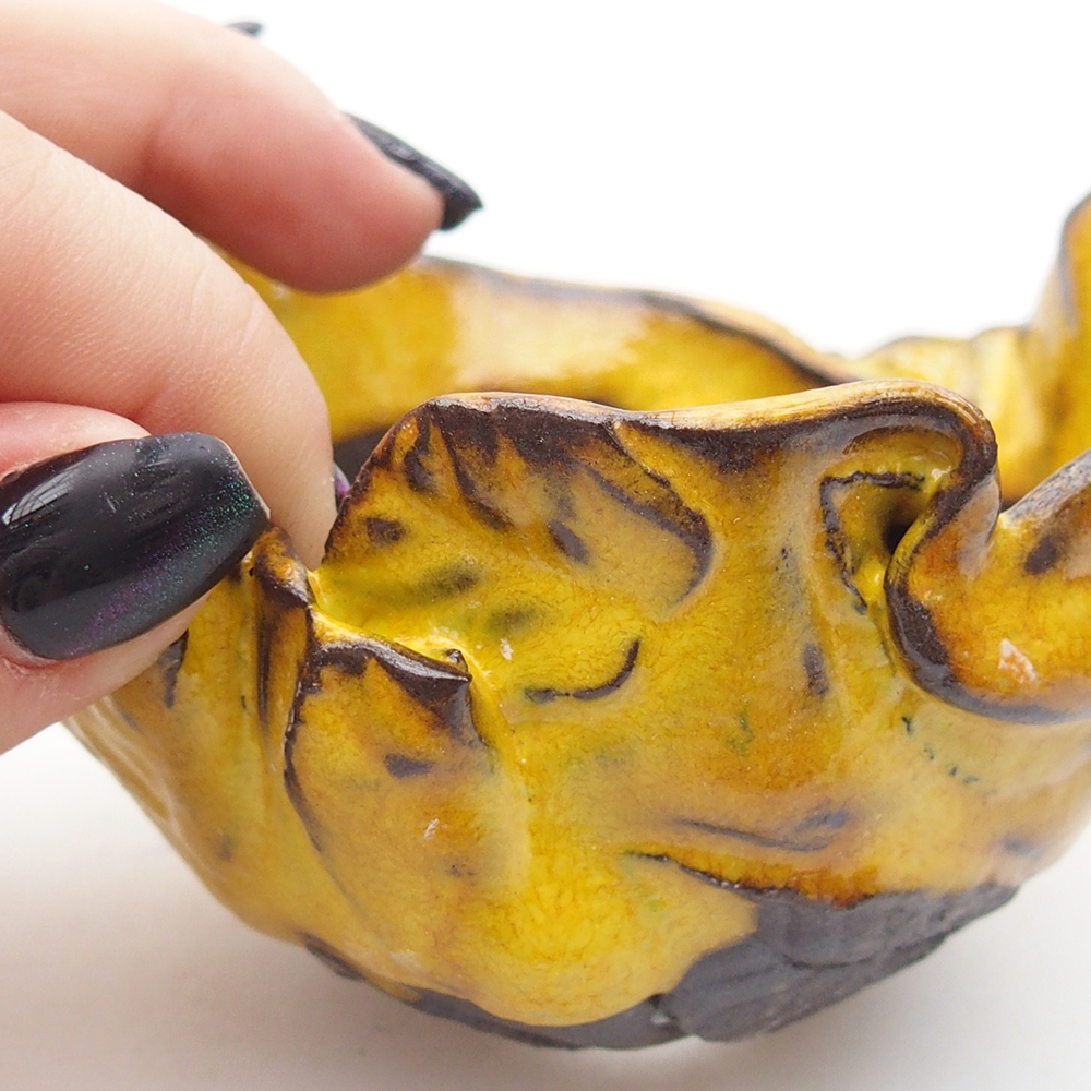 Keramikschale 9 x 8,5 x 6,5 cm , gelb