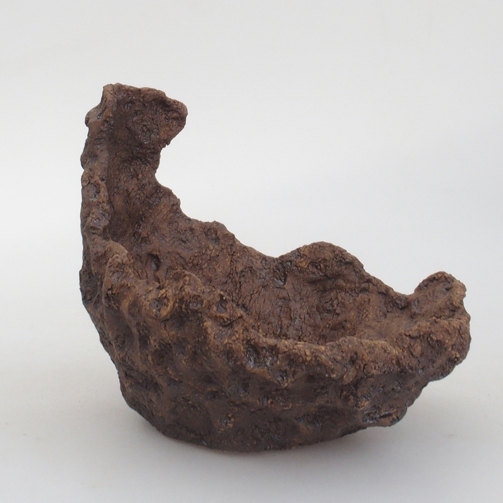 Keramikschale 13,5 x 11 x 13 cm, braun Farbe