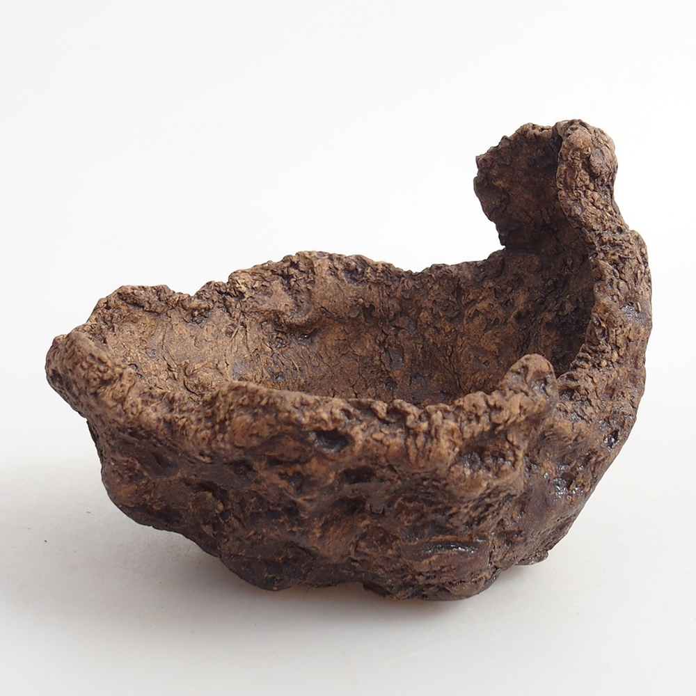 Keramische Schale 9,5 x 9 x 8,5 cm , Farbe braun