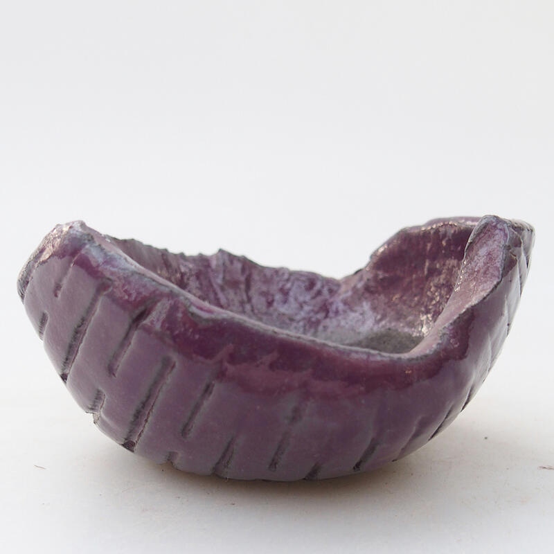 Keramikschale 8,5 x 9 x 4 cm, Farbe Lila