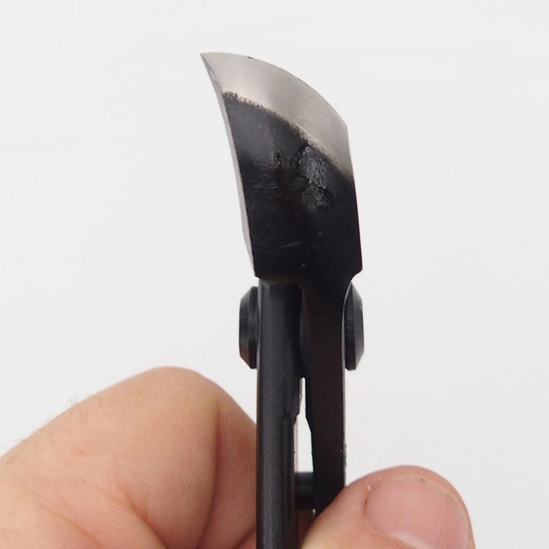 Konkave Halbrundzange 18 cm - Carbon