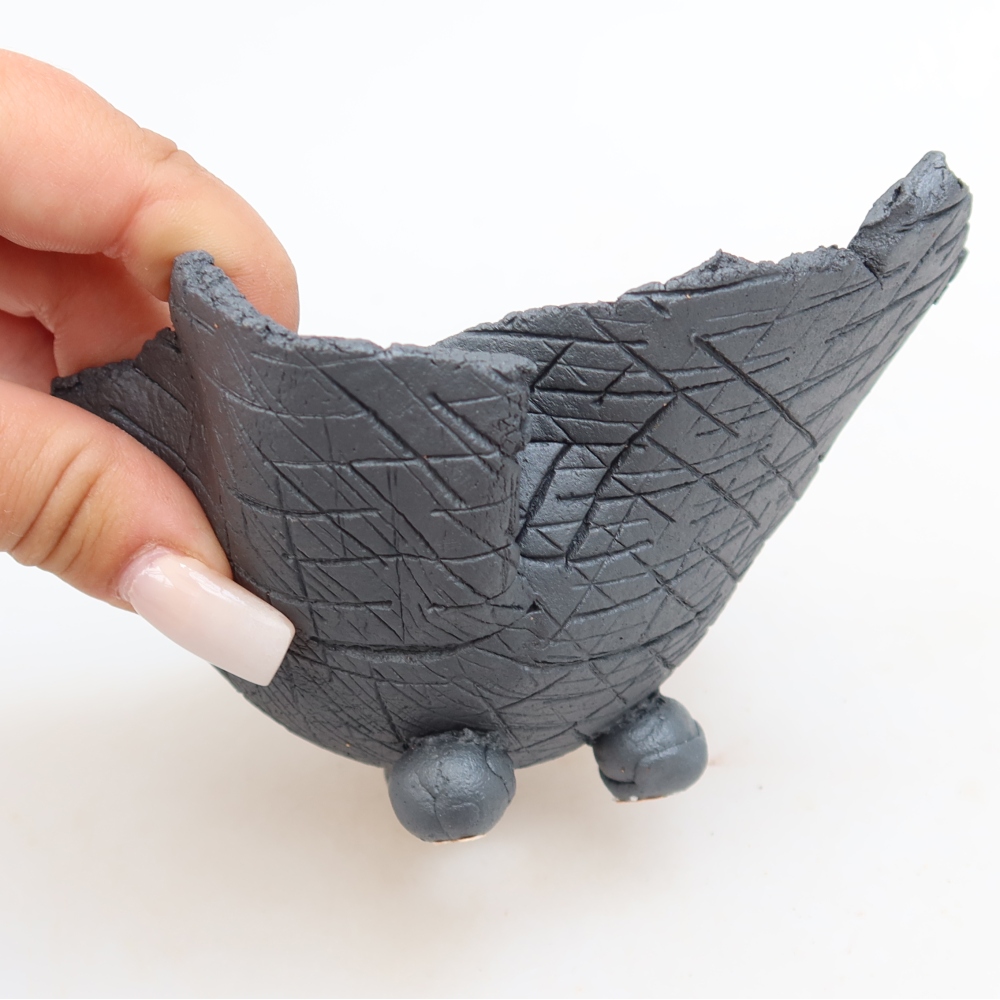 Keramikschale  12,5 x 11 x 7,5 cm, metallfarben