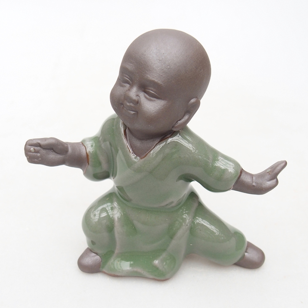 Ceramic figurine
