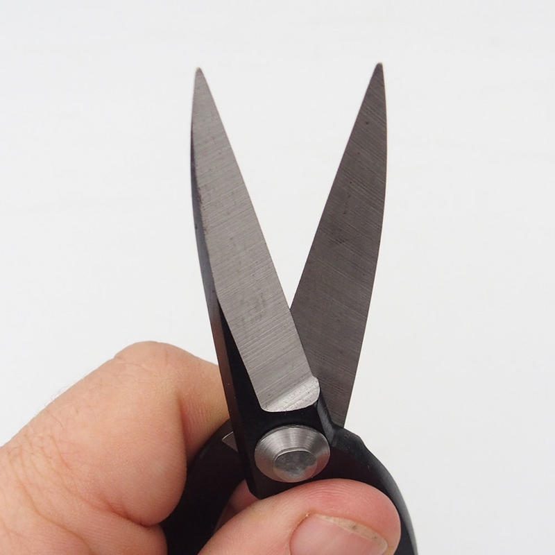 Schere 200 mm lang - Carbon