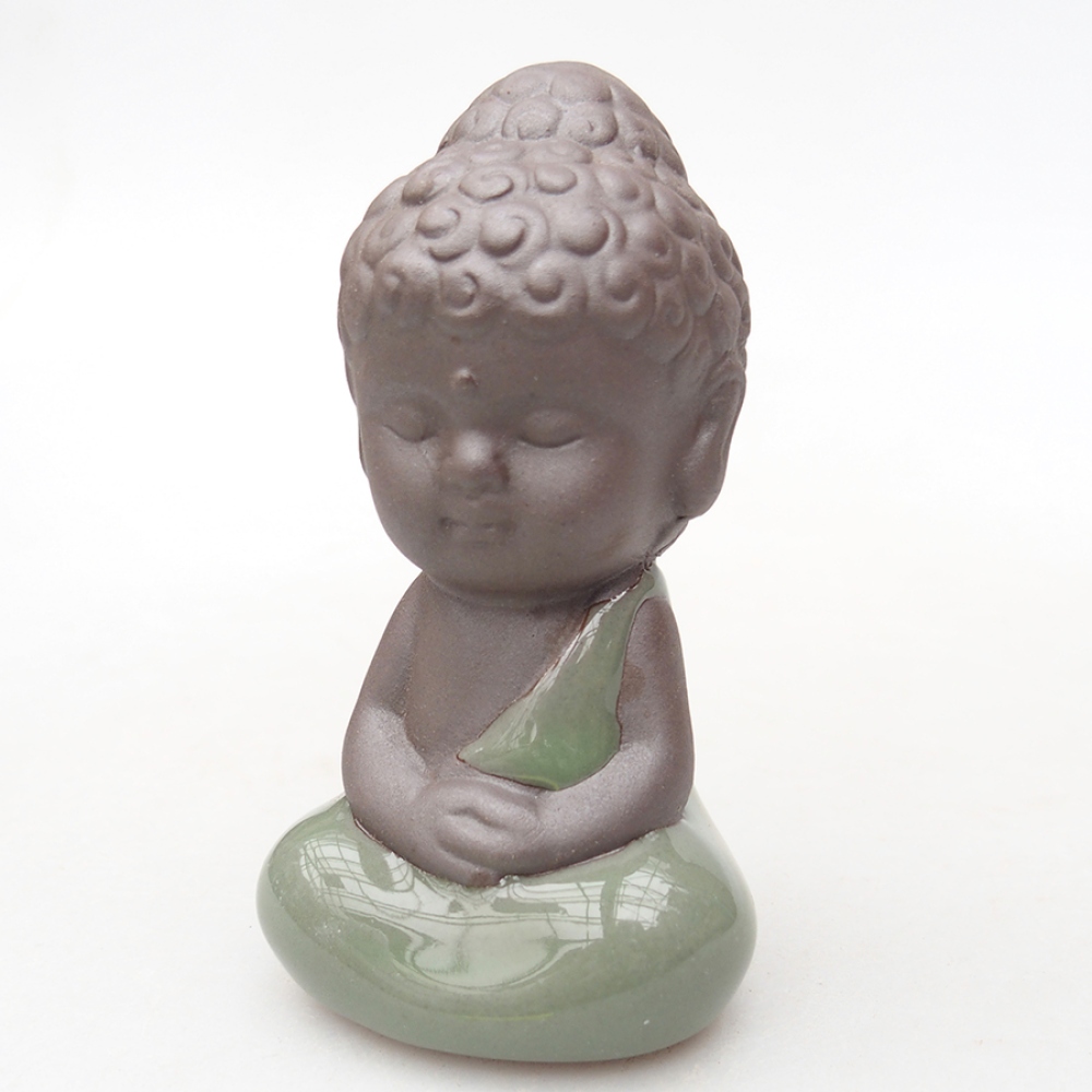 Ceramic figurine