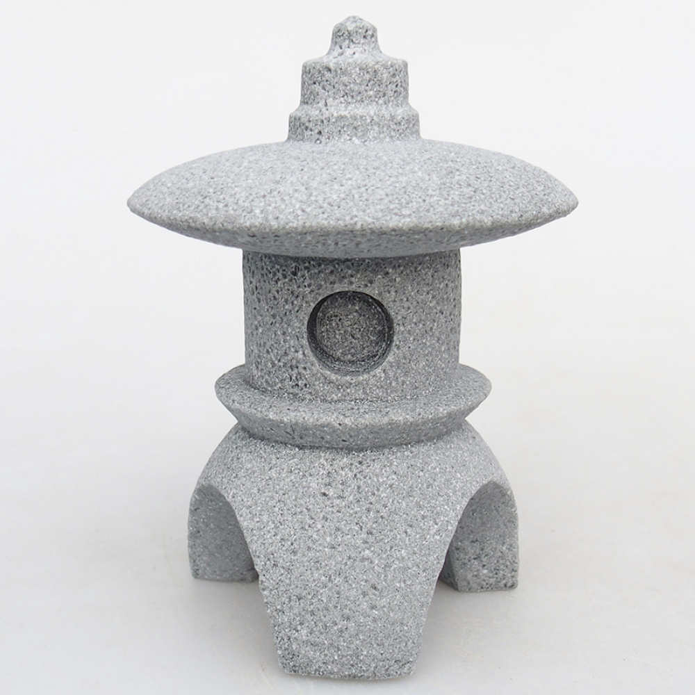 Ceramic figurine