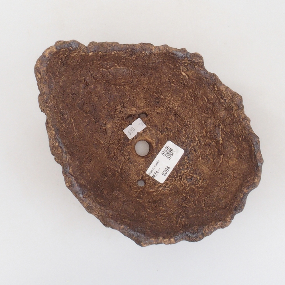 Keramikschale 17,5 x 15 x 15,5 cm, braun Farbe