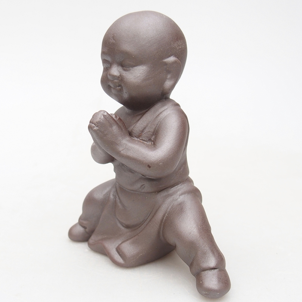 Ceramic figurine