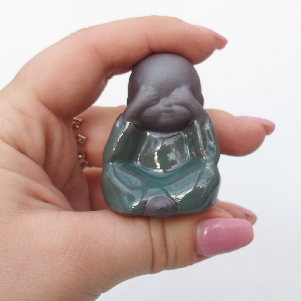 Ceramic figurine
