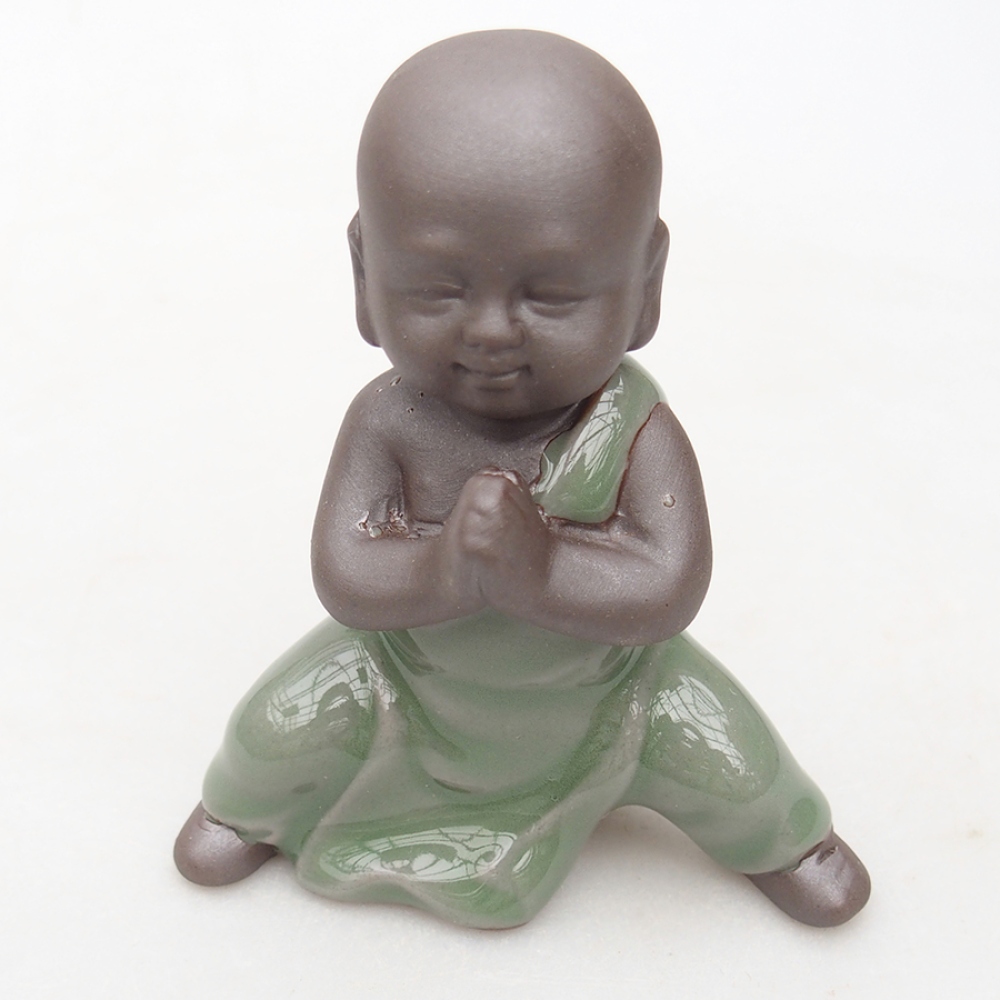 Ceramic figurine